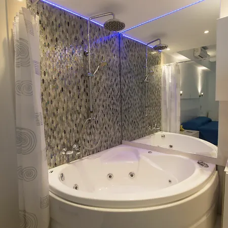 Tnk Luxury Ayia Napa