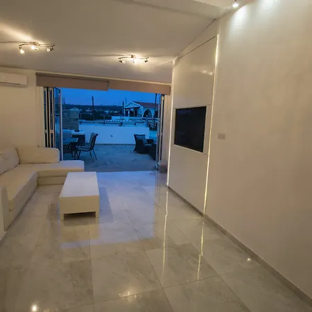 Tnk Luxury Apartment Ayia Napa