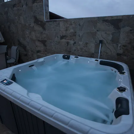 Tnk Luxury * Ayia Napa